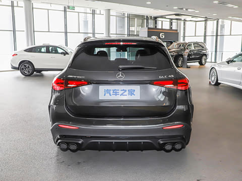 2026�� �Ŀ� AMG GLC 43 4MATIC