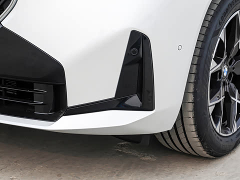 2026�� xDrive25L M�˶���ҹ��װ