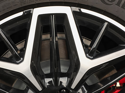 2026�� ���� ����EMB Ultra��
