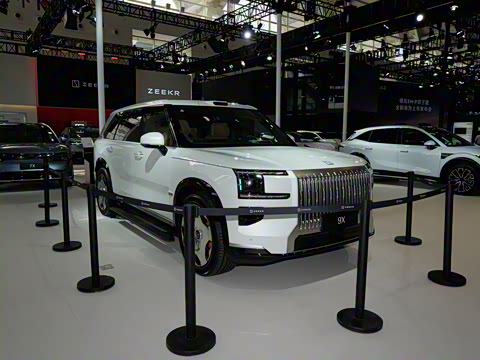 2025�� Ultra�� 70kWh