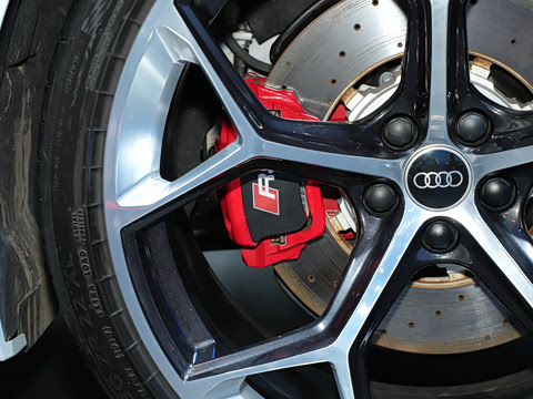 2025�� RS 7 4.0T Sportback performance