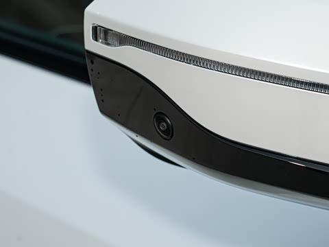 2026�� xDrive30L ������ M�˶���ҹ��װ