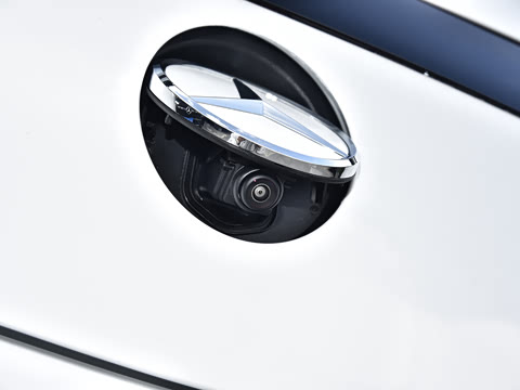 2025 Ŀ AMG CLE 53 4MATIC+ ܳ