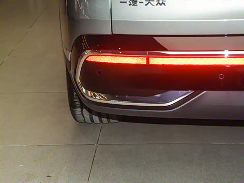 2026�� 450TSI �������� 7��