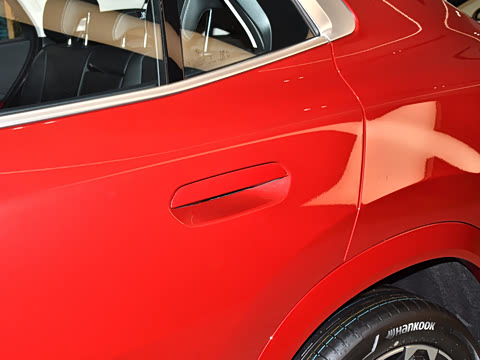 2025�� sDrive25i M�˶���װ