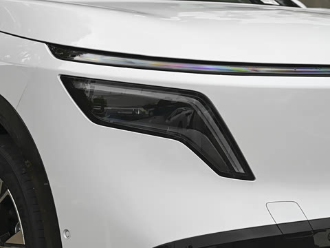 2026�� ���� 580  Max