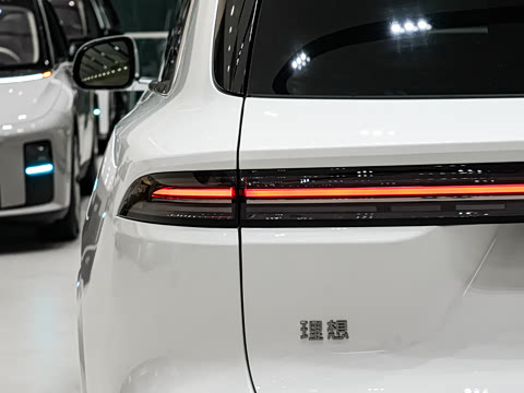 2026�� Ultra