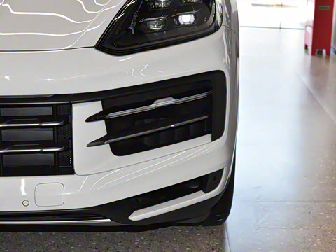 2025�� Cayenne 3.0T ���۰�