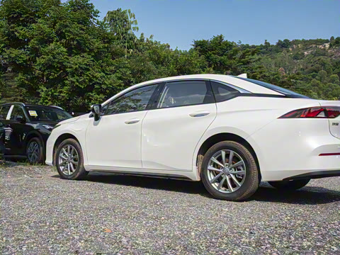 2026�� �� ���е�ض��İ�