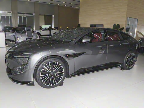 2025�� �Ŀ� Max�����