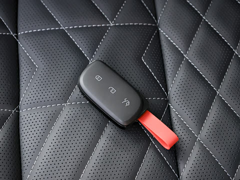 2025�� 240����Ultra H5