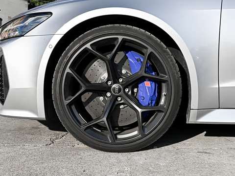 2025�� RS 7 4.0T Sportback performance