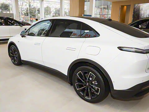 2025�� 85kWh ������