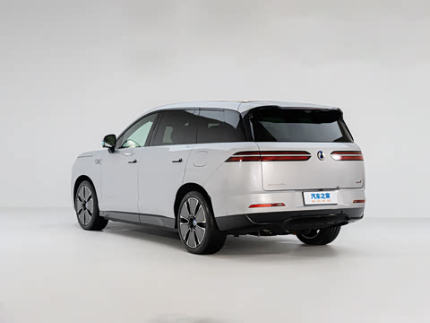 2025�� �콢��