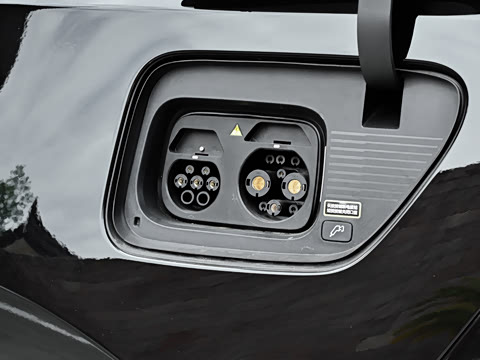 2026�� 102kWh �����е�������