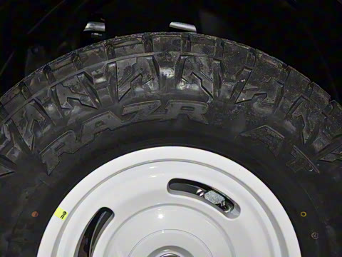 2025�� 2.3T 1966��Ű�