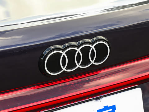 2026�� 2.0T �˶��� quattro