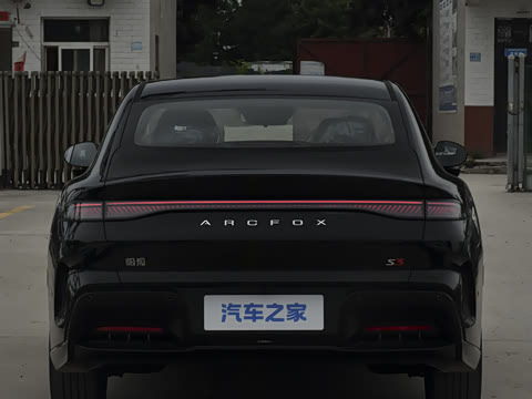 2026�� 535 MAX�����