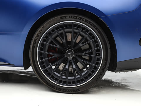 2026�� AMG CLE 53 4MATIC+ ���ܳ�