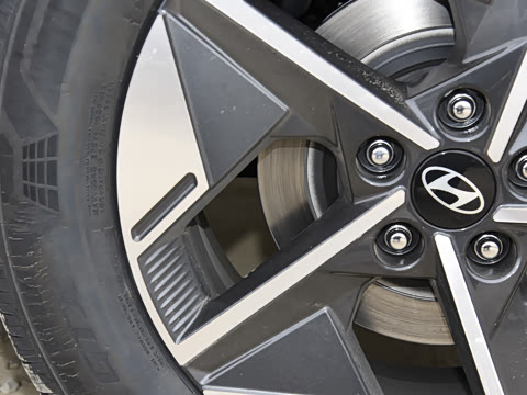 2025�� ;ʤL 1.5T ����