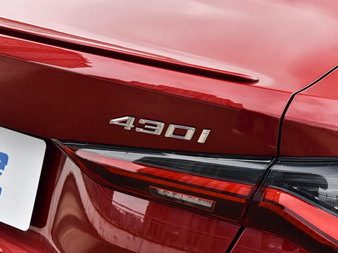2026�� 430i M�˶���ҹ��װ