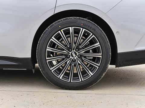 2026�� 225km EM-i Զ�����ǺӰ�