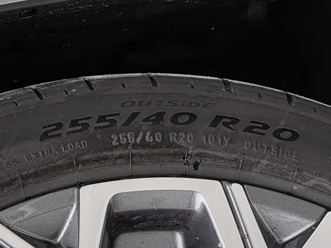 2026�� 2.0T �߹��� �˶���