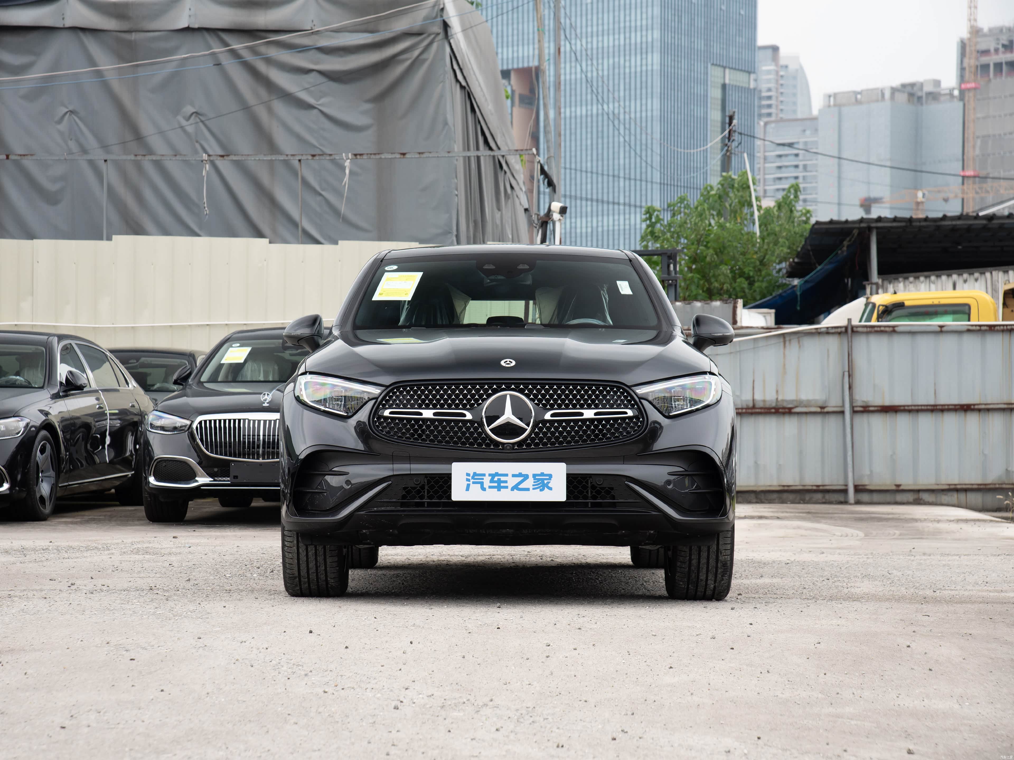 Mercedes-Benz GLC, миниатюра 2