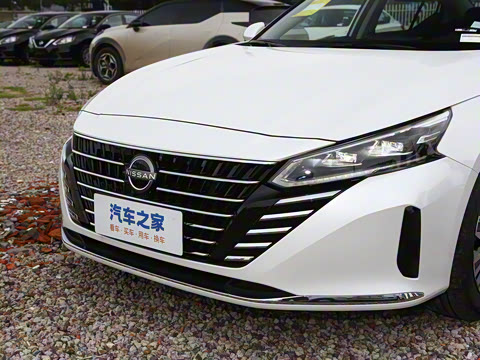 2025�� 2.0L XL-TLS ������