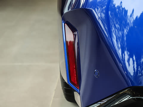 2025�� M5