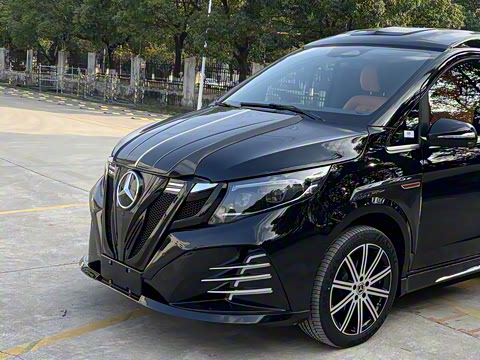 2025�� 2.0T ��Ӱ