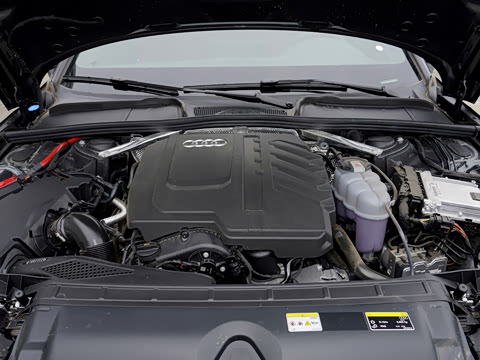 2026�� 200���������� 40 TFSI ���������� B&O ��ҹ��