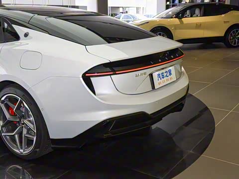 2025�� �����׷�������