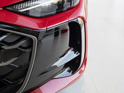 2026�� TFSI quattro 150kW �����޶���