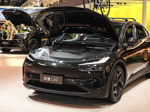 2025�� 60kWh ����ʿ�ر��