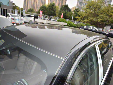 2026�� 735Li ������װ