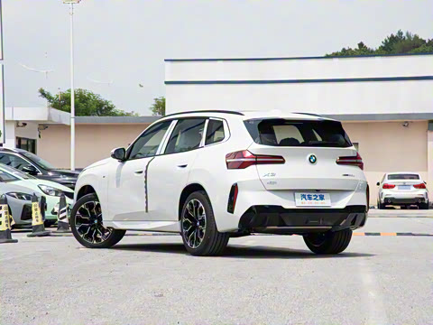 2025�� xDrive30L ������ M�˶���ҹ��װ