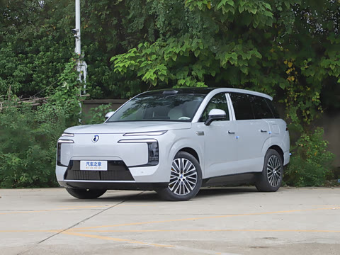 2025�� ������