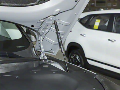 2025�� 720 Light