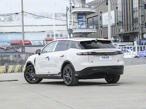 2025�� ����Ǭ����