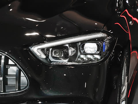 2026�� AMG C 43 4MATIC