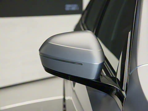 2025�� 525Li M�˶���װ