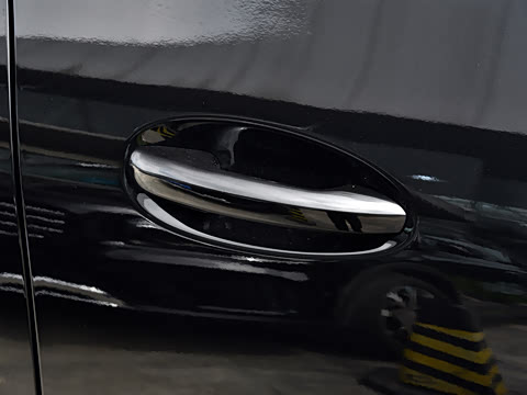 2026�� �Ŀ� GLC 260 L 4MATIC �����