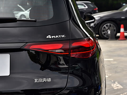 2026�� �Ŀ� GLC 260 L 4MATIC �����