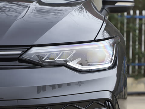 2026�� 300TSI R-Line