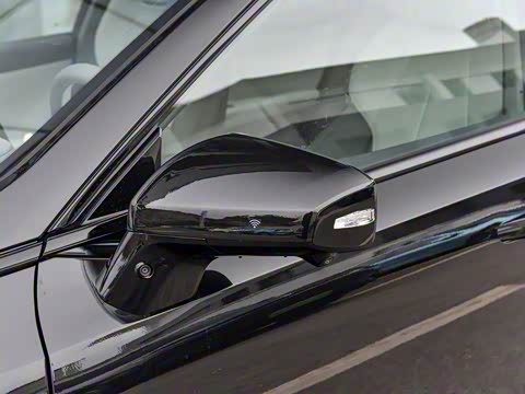 2026�� 660Max��ΪǬ��ADS SE��