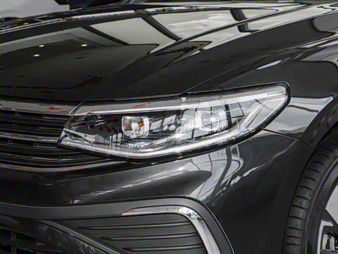 2025�� �Ŀ� 200TSI DSG����PRO��