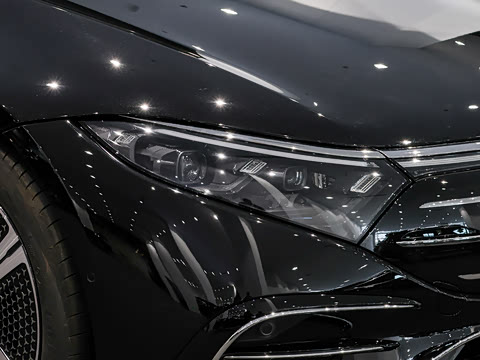 2025�� 500 4MATIC