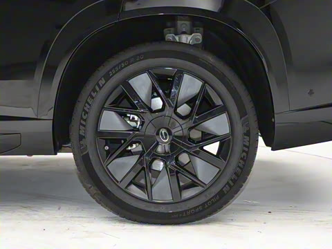 2025�� 180km Ultra ���������״��