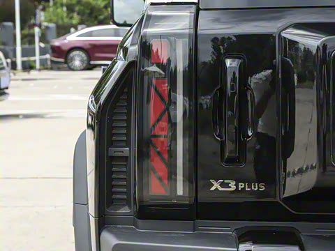 2025�� 401���������